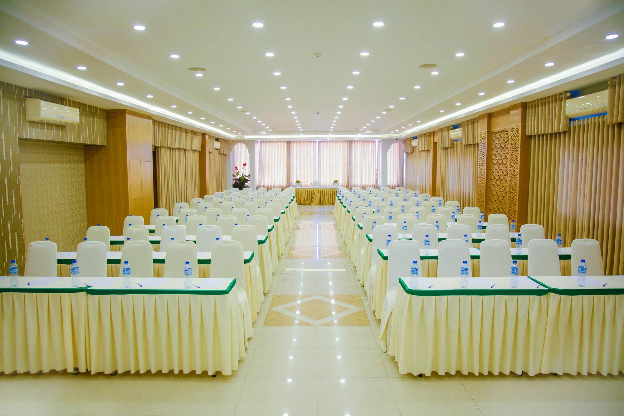 Legacy Riverside Da Nang Exterior foto